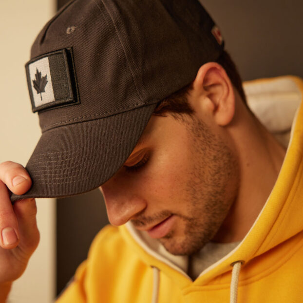 U-CAP-CANFLAG-SL_lifestyle5 U-CAP-CANFLAG-SL_lifestyle5