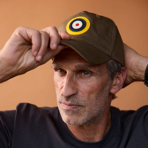 U-CAP-UKROUNDEL-KI_lifestyle2 U-CAP-UKROUNDEL-KI_lifestyle2